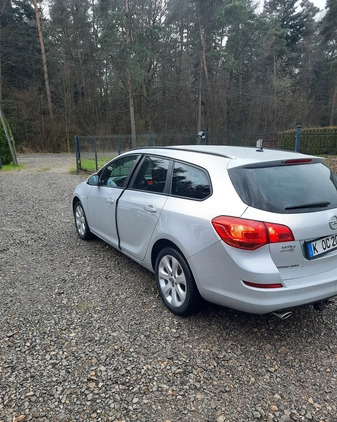 Opel Astra cena 22500 przebieg: 215000, rok produkcji 2012 z Siedliszcze małe 232